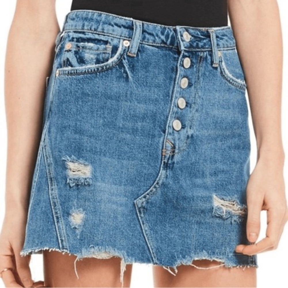 ✨ Free People We the Free Women's Denim Button Fly Mini Skirt Raw Hem‎ 29
